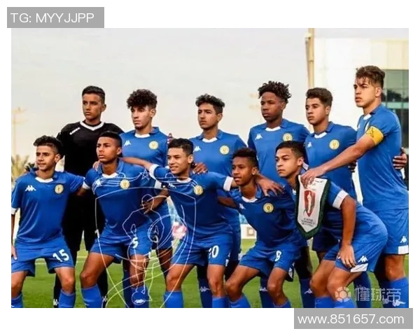 高学历足球明星的成功之路与职业生涯的完美结合探讨